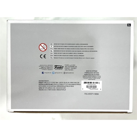 Funko Pop! Disney Cruella In Car #61 Hot Topic Exclusive Vinyl Figure - Picture 7 of 11